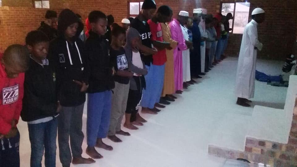 69575884_112412070130916_2456794509619494912_n